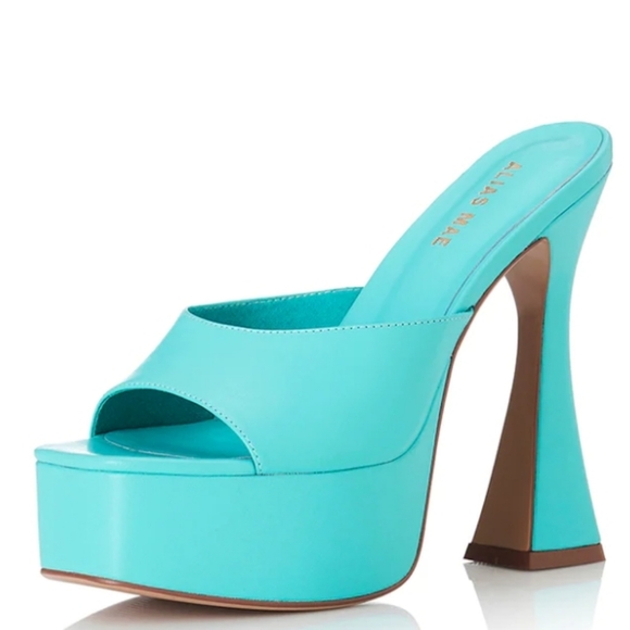 Alias Mae Shoes - Alias Mae Delphi platform heels in aqua leather